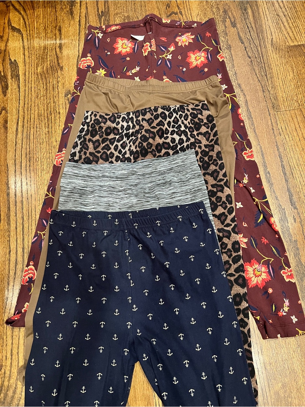 Lot of 5 pr Women's Leggings - Navy Anchors, Leopard, Gray, Tan Sz XXL